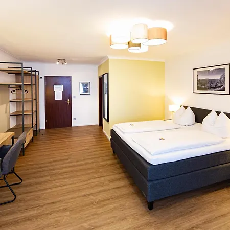 Otel Koenigshof
